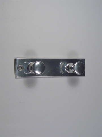 Knager�kke m. 2 store knopper, blank aluminium.