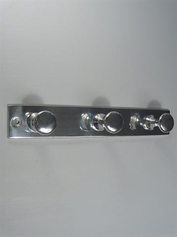 Knager�kke m. 3 store knopper, blank aluminium.