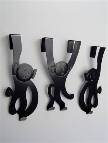 Monkey - knages�t a 3, sort emaljeret jernblik, til at h�nge over d�r.
