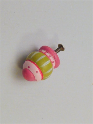H�nddekoreret tr�knop, gr�n og pink m. striber, mellemstor.
