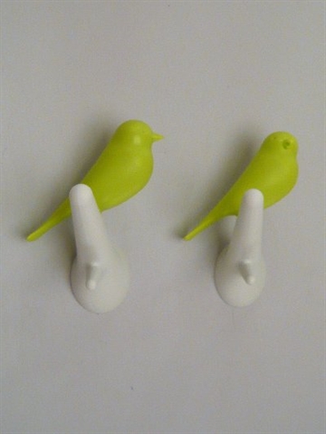 Hook Sparrow - knages�t, h�rd plast, 2 stk gr�n/hvid i s�d �ske - ( incl. monteringsvejledning, skruer og plugs ). F�S NU MED SORT GREN - hvis det �nskes, skriv det som kundenotat.   