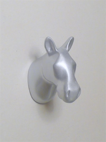 Dear Horse - knage, design Jorine Oosterhoff, s�lvlakeret polystone og metal m. indst�bt skrue (incl. plug). 