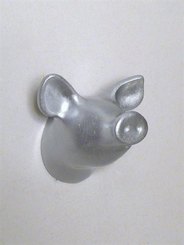 Dear Piggy - knage, design Jorine Oosterhoff, s�lvlakeret polystone og metal m. indst�bt skrue (incl. plug). 