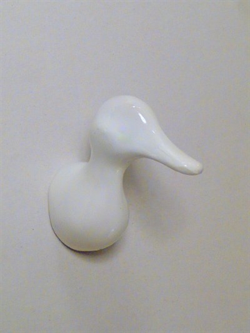 Dear Duck - knage, design Jorine Oosterhoff, hvidlakeret polystone og metal m. indst�bt skrue (incl. plug). 