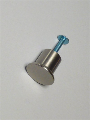 BB design - knop, mat b�rstet krom, mellemstor.