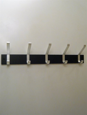 BB design - knager�kke m. 5 mat b�rstet alu. knager p� silkemat sortlak. tr�