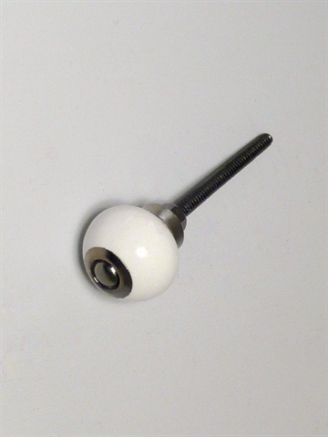 Hvid porcel�nsknop m. fortinnet metal, lille.