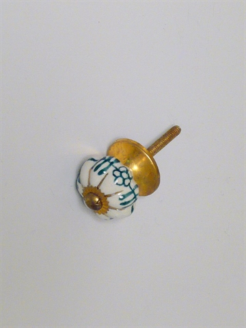 Hvid rillet porcel�nsknop, gr�nt h�ndmalet m�nster m. guldstriber, forgyldt metal, lille.