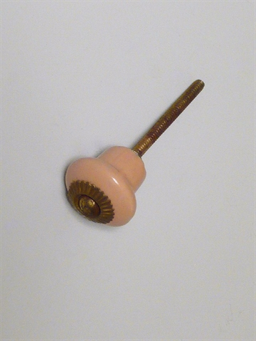 Rosa porcel�nsknop m. m�rkpatineret messing, lille.