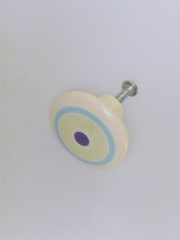 Hv�lvet knop, hvid porcel�n m. farvede striber og m�rkelilla prik, mellemstr.