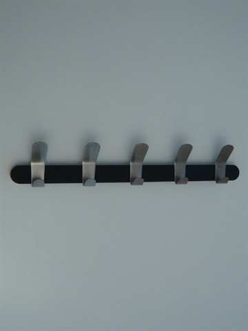 Venea knager�kke m. 5 knager, Fl�z Design, matsort og b�rstet rustfrit st�l - ( incl. skruer og plugs ). 