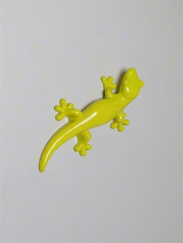 Gekko knage/knop, design Jorine Oosterhoff, limelak. h�rd polystone m. skrue, ( hoved fungerer som knage ) - EGNET TIL B�DE V�G OG M�BLER.