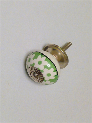 Hvid og gr�n porcel�nsknop m. hvide blomster, blank forkromet metal, stor.