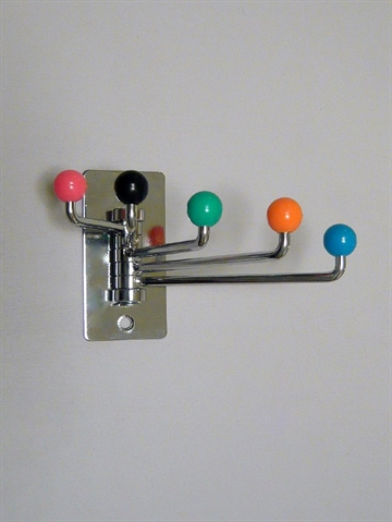 Lille flerkrogsknage m. flerfarvede plastik knopper, forkromet metal, drejelig - ( incl. skruer og plugs ).