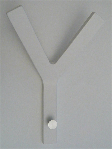 Y knage m. b�rstet alu.knop, design Tom Stepp, silkemat hvidlak. formsp�ndt finer, stor.