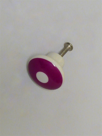 Hvid porcel�nsknop m. r�dlilla ring.